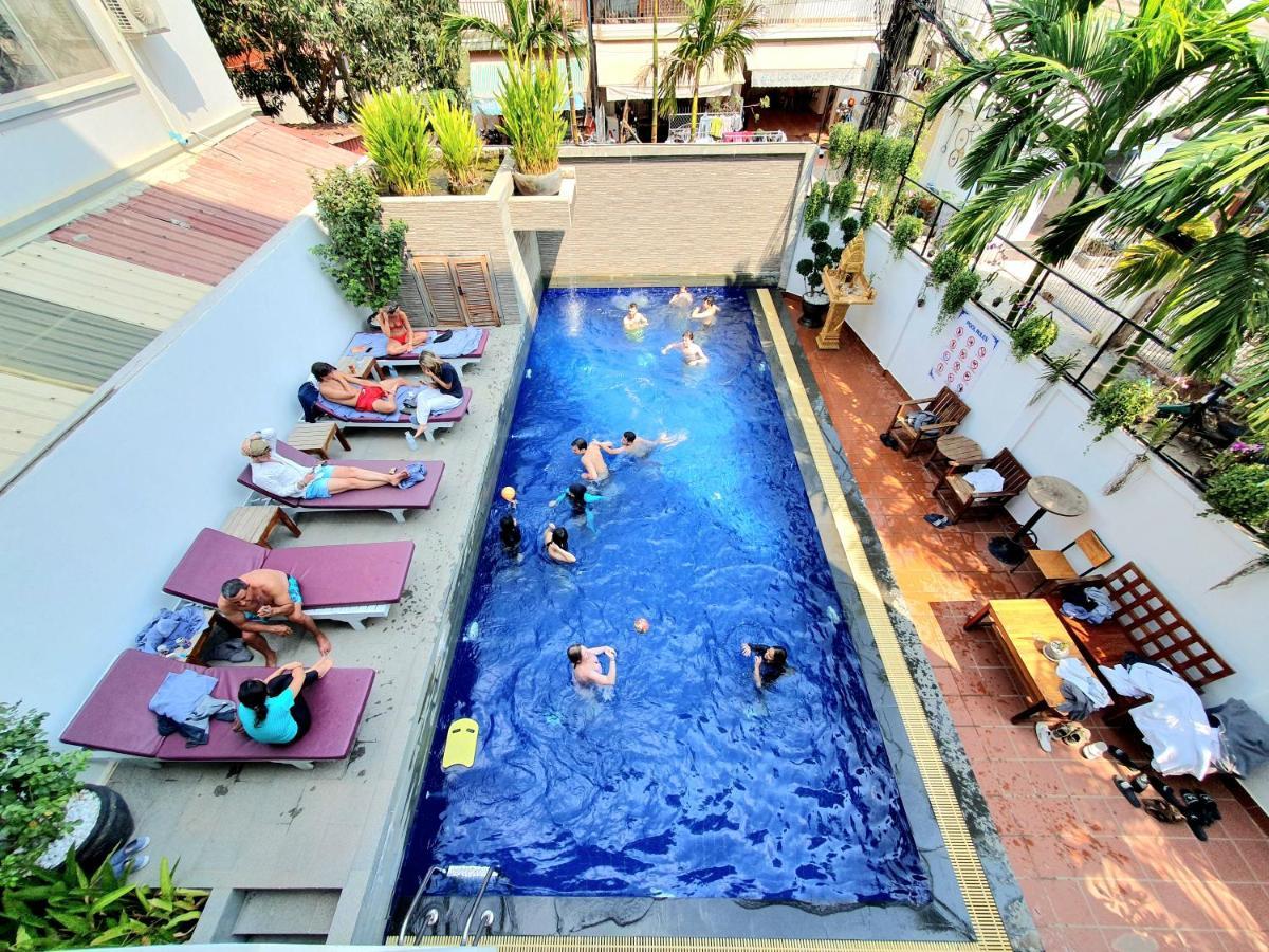 Darling Pub Hostel 暹粒 外观 照片