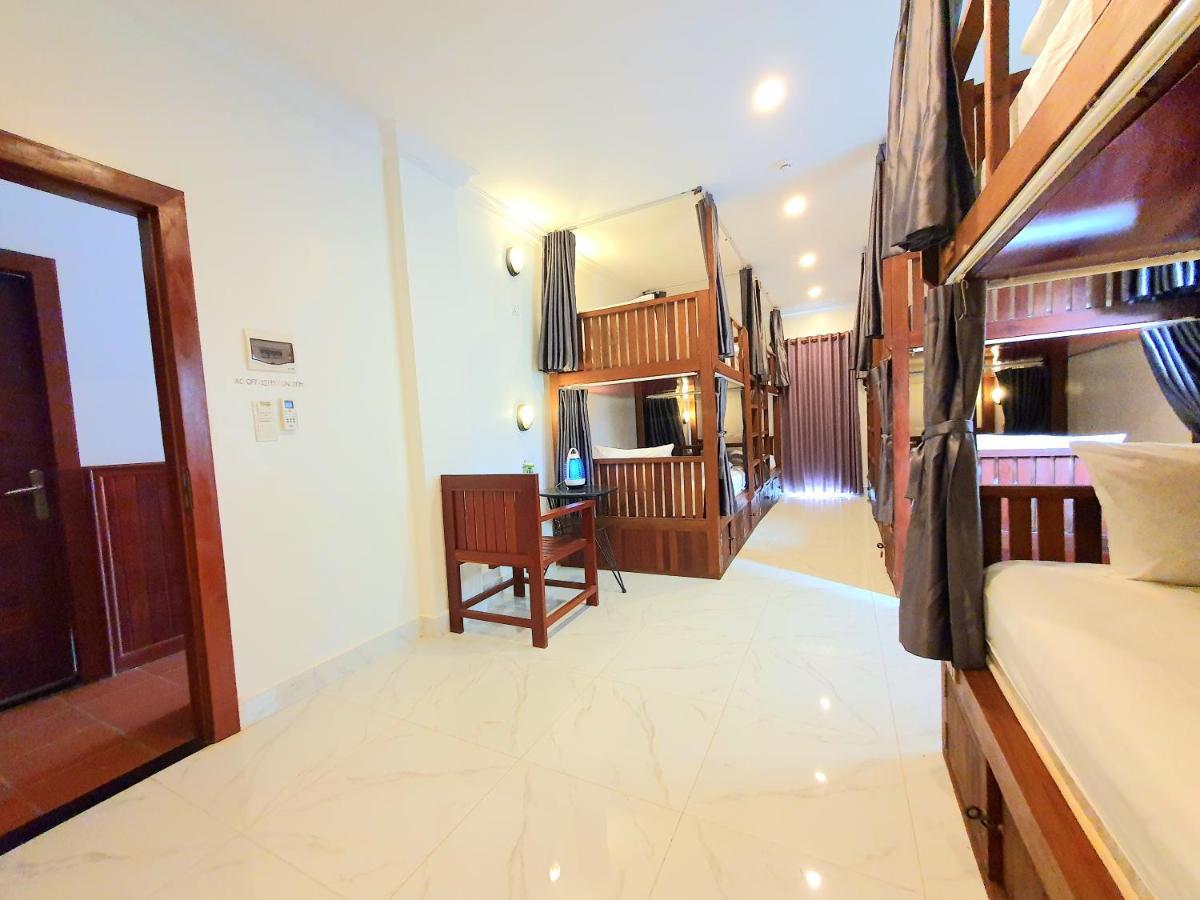 Darling Pub Hostel 暹粒 外观 照片