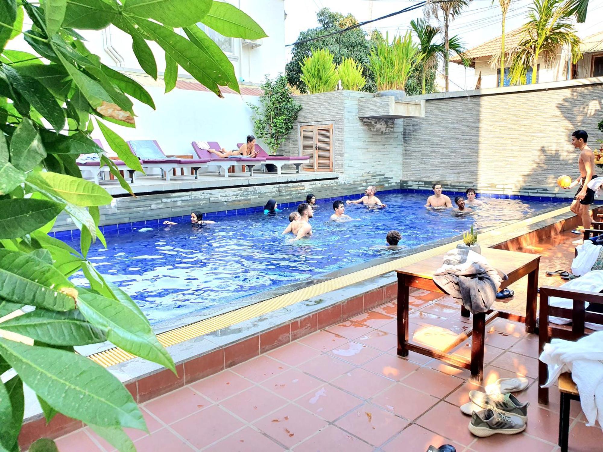 Darling Pub Hostel 暹粒 外观 照片
